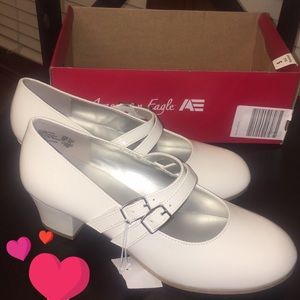 American Eagle girls dress shoes
